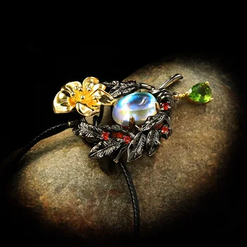 925 Sølv Elegante Blomster Perle Zircon Ring High-End Luksus Kvindelige Naturlige Havet Sten Æg Noodle Italiensk Håndværk Smykker