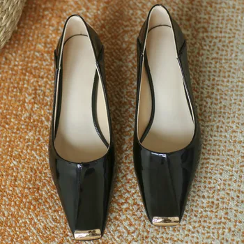 Kvinders ægte læder firkantet tå slip-on killing hæl pumper elegante damer lav hæl komfortable daglige kjole sko til kvinder, hot