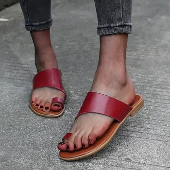 2021 nye sommer lav hæl tøfler dias kvindelige peep toe firkantet hæl sko sandaler mærke kvindelige slipper stor størrelse 43 flip flo