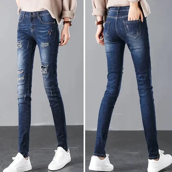 Rippet Ridset Skinny Jeans Kvinder Streetwear Patches Brev Pynt Denim Blyant Bukser Sort Trendy Jean Bukser Kvindelige